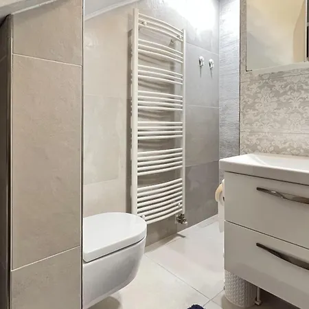 Apartment Center Izola