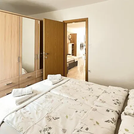 Center Apartment